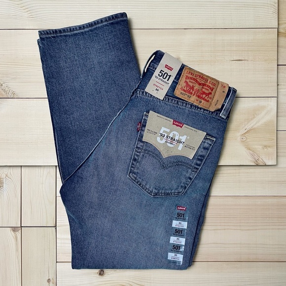 Levi’s 501 ‘93 Straight Cropped Accidents Happen - Picture 13 of 16